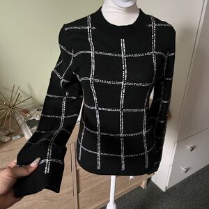 H&M Black & White Windowpane Plaid Checkered Fitted Long-Sleev Modest Sweater XS